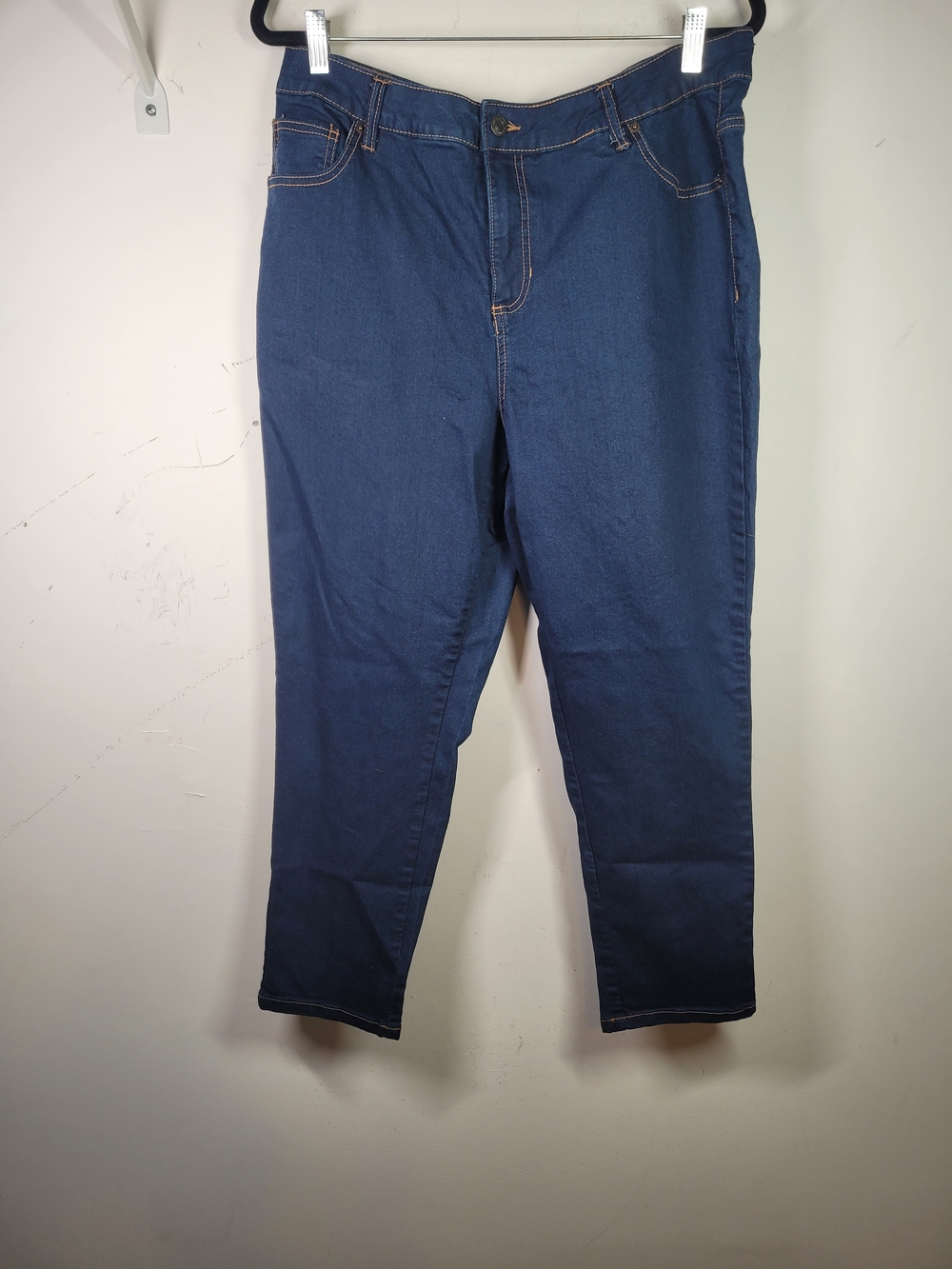 Basic Editions Women's Ankle Jeans in Navy Blue